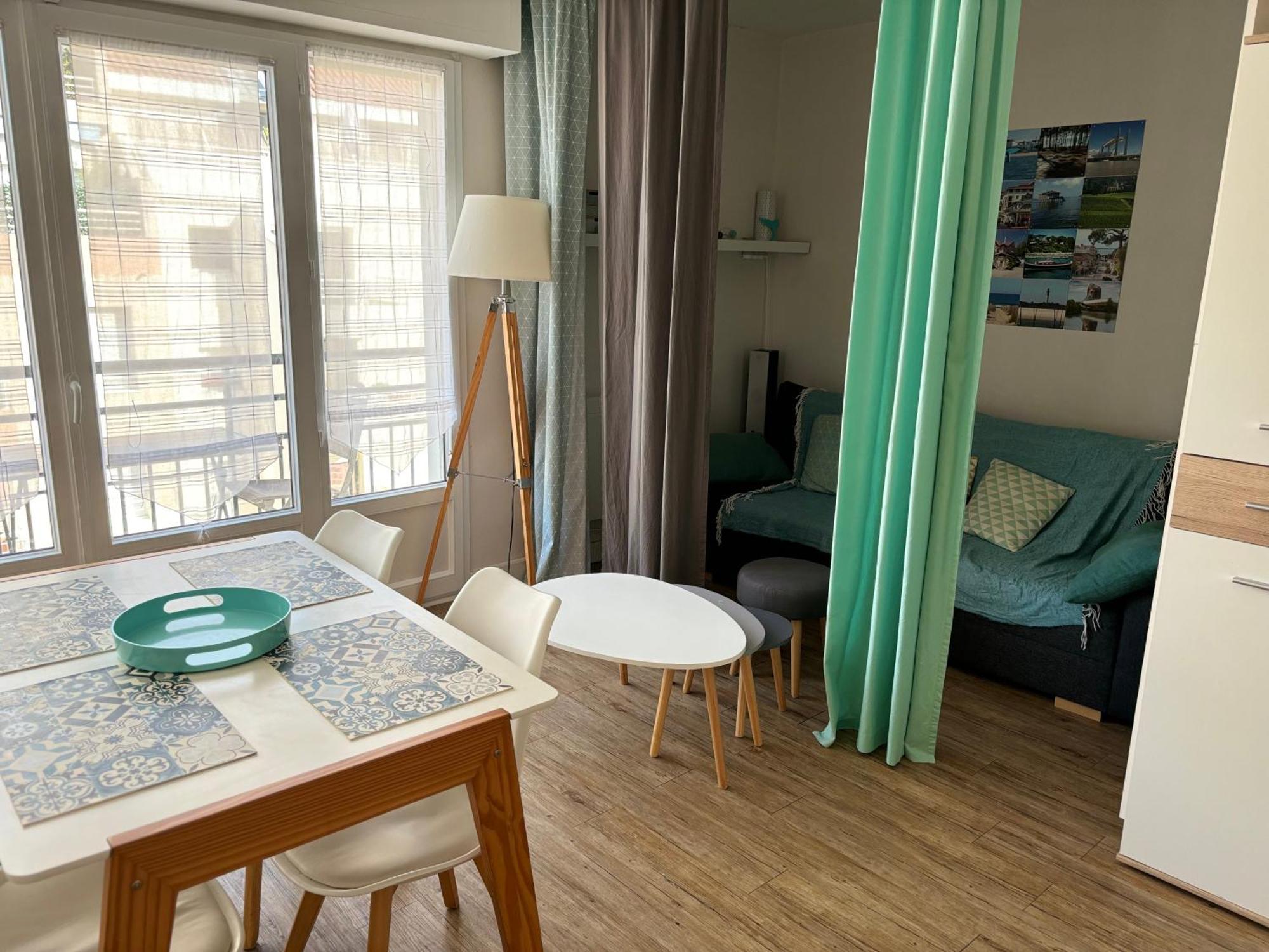 T1Bis Centre D'Arcachon Avec Balcon Apartman Kültér fotó